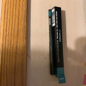 Mac new marine eyeliner